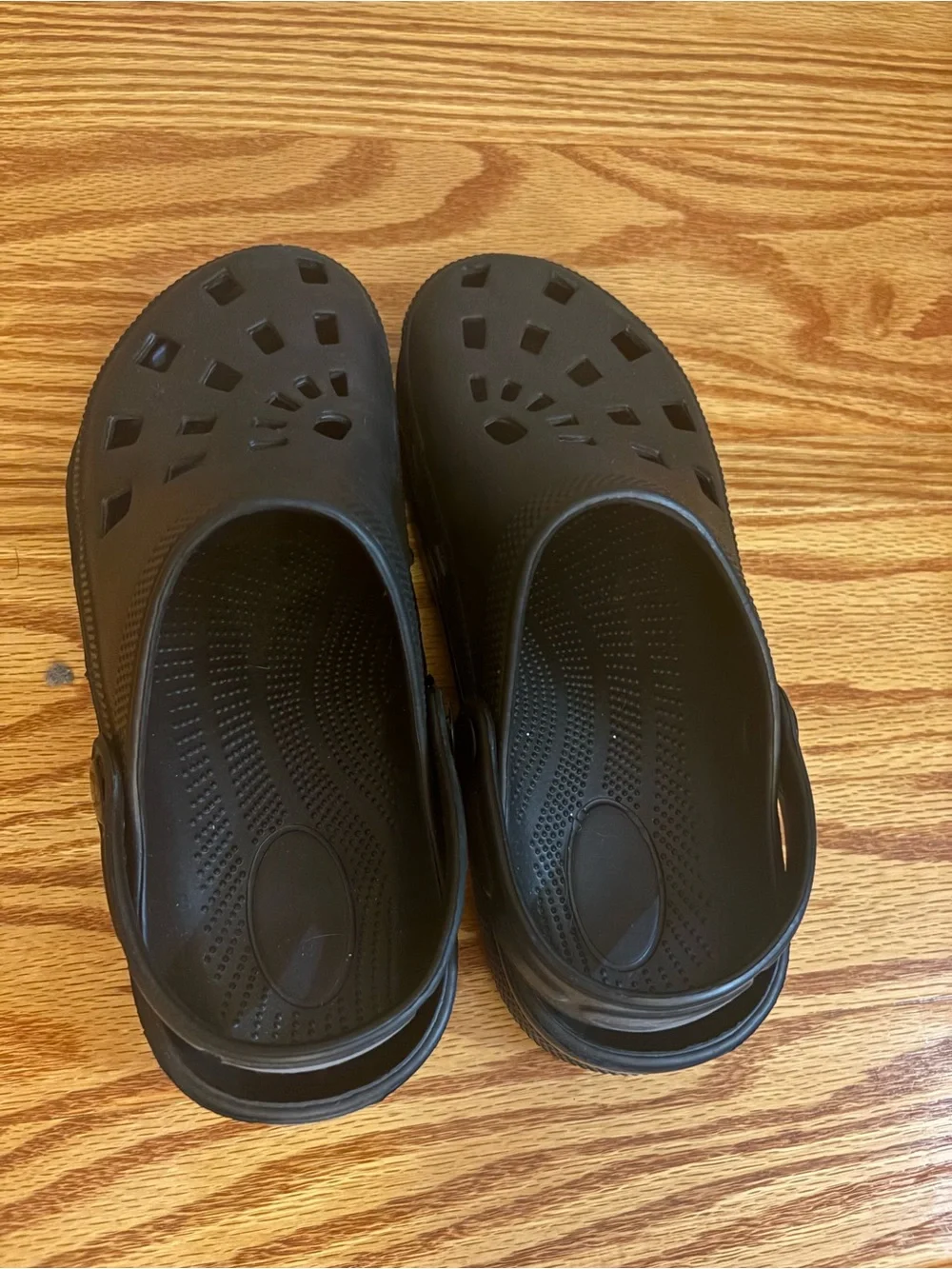 Black Lightweight Foam Clogs Slip-On Shoes Size 5/6